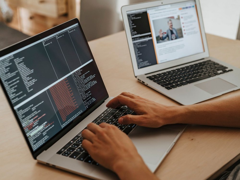 wordpress plugin comparison updraftplus backwpup